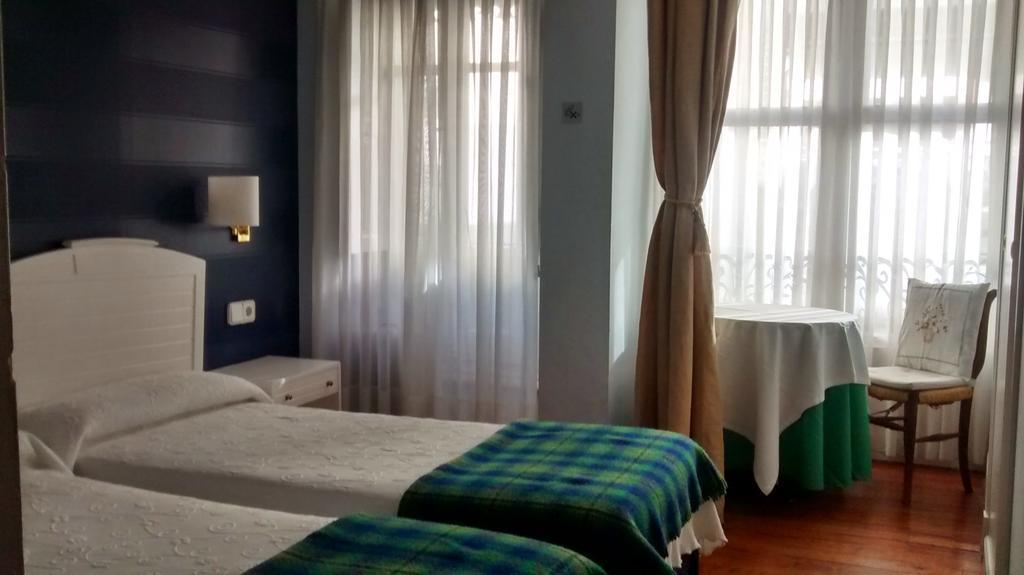 Casa De Marinos Uribekosta Hotell Plentzia Exteriör bild